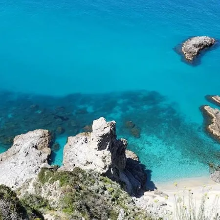 Ilaria Casa - Tropea * קאפו ואטיצ'אנו