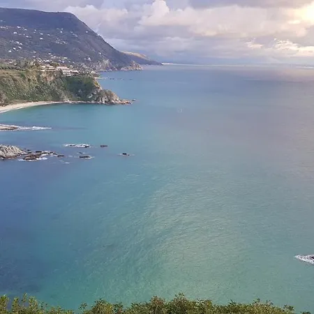 Ilaria Casa - Tropea דירה *